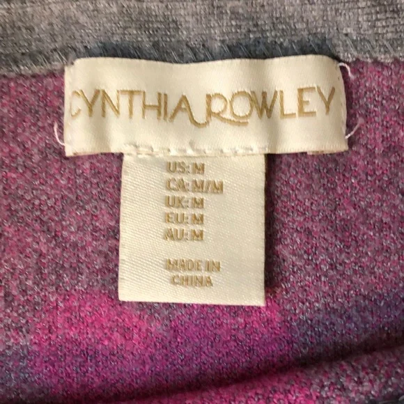 Cynthia Rowley Gray and Pink Hearts Sweater. SZ M. EUC. Very Comfy! - Picture 3 of 4